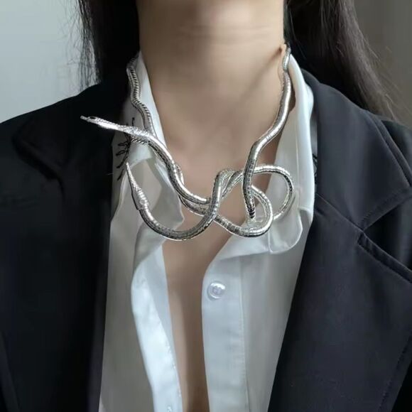 Silver Serpenti Snake Necklace-Bracelet Multifunctional - Picture 4 of 14